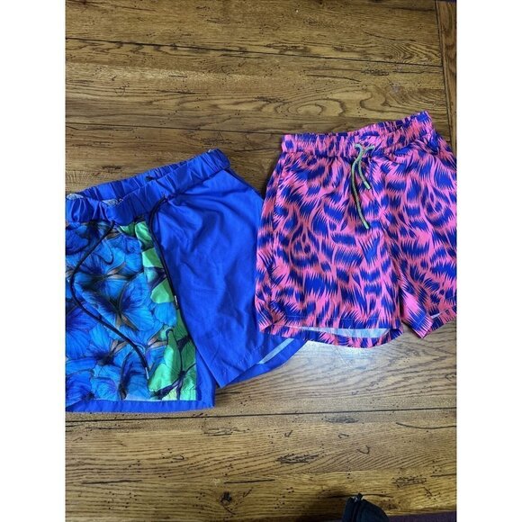 Men's S Baggy Board Shorts Size Small Butterfly. S37 - Picture 1 of 6